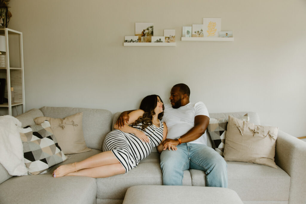 Grand Rapids in-home maternity photographer